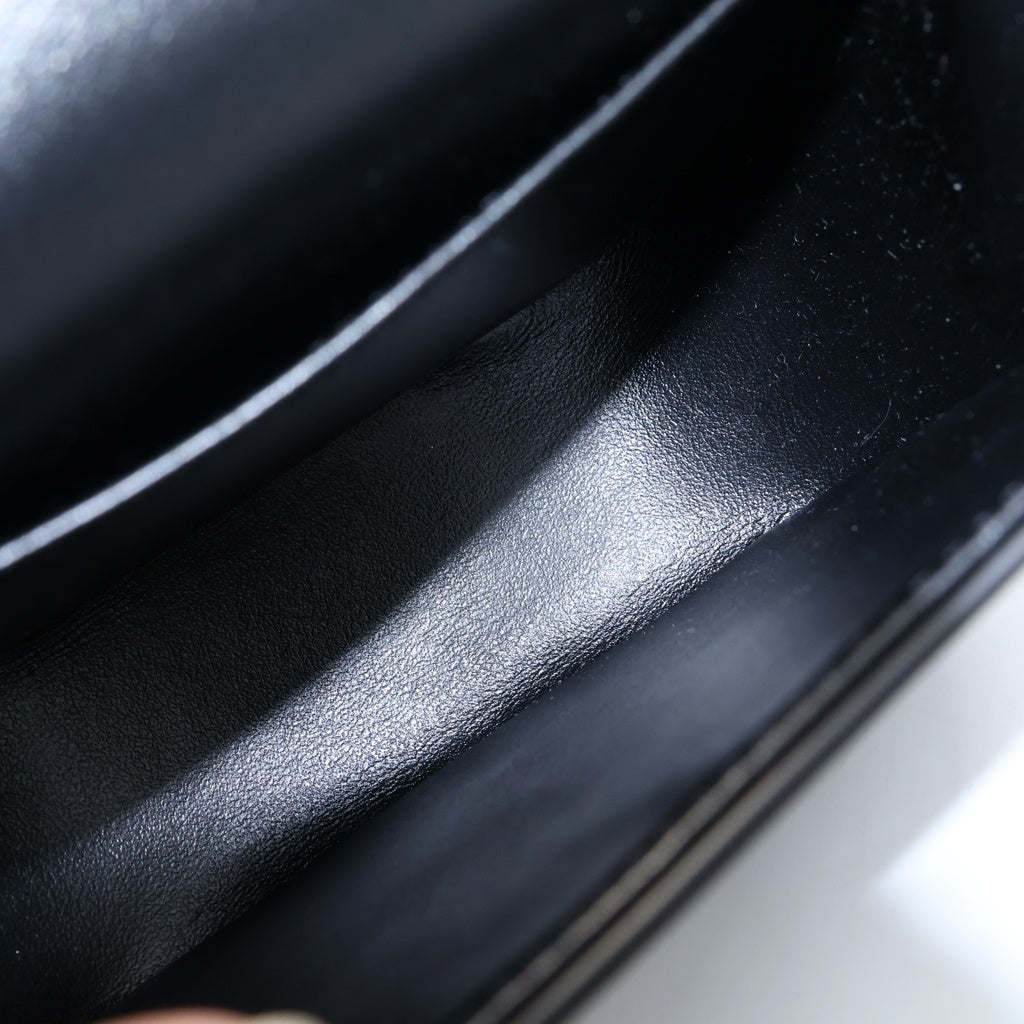 CELINE(セリーヌ) トリオンフ ミニクロード ショルダーバッグ ブラック レザー ゴールド金具 レディース