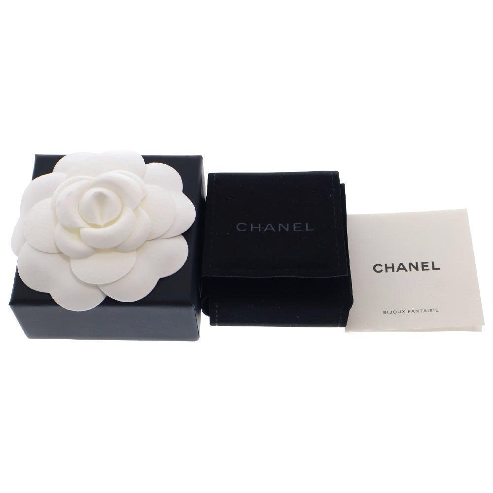 CHANEL(シャネル) ココマーク ハンドバックモチーフピアス ホワイト×ピンク 両耳用 B24S