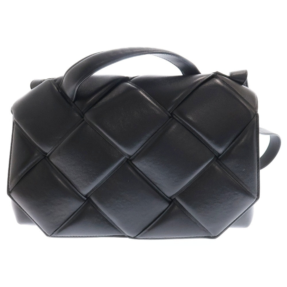 BOTTEGA VENETA(ボッテガヴェネタ) マキシイントレチャート トップハンドル ショルダーバッグ ブラック レザー