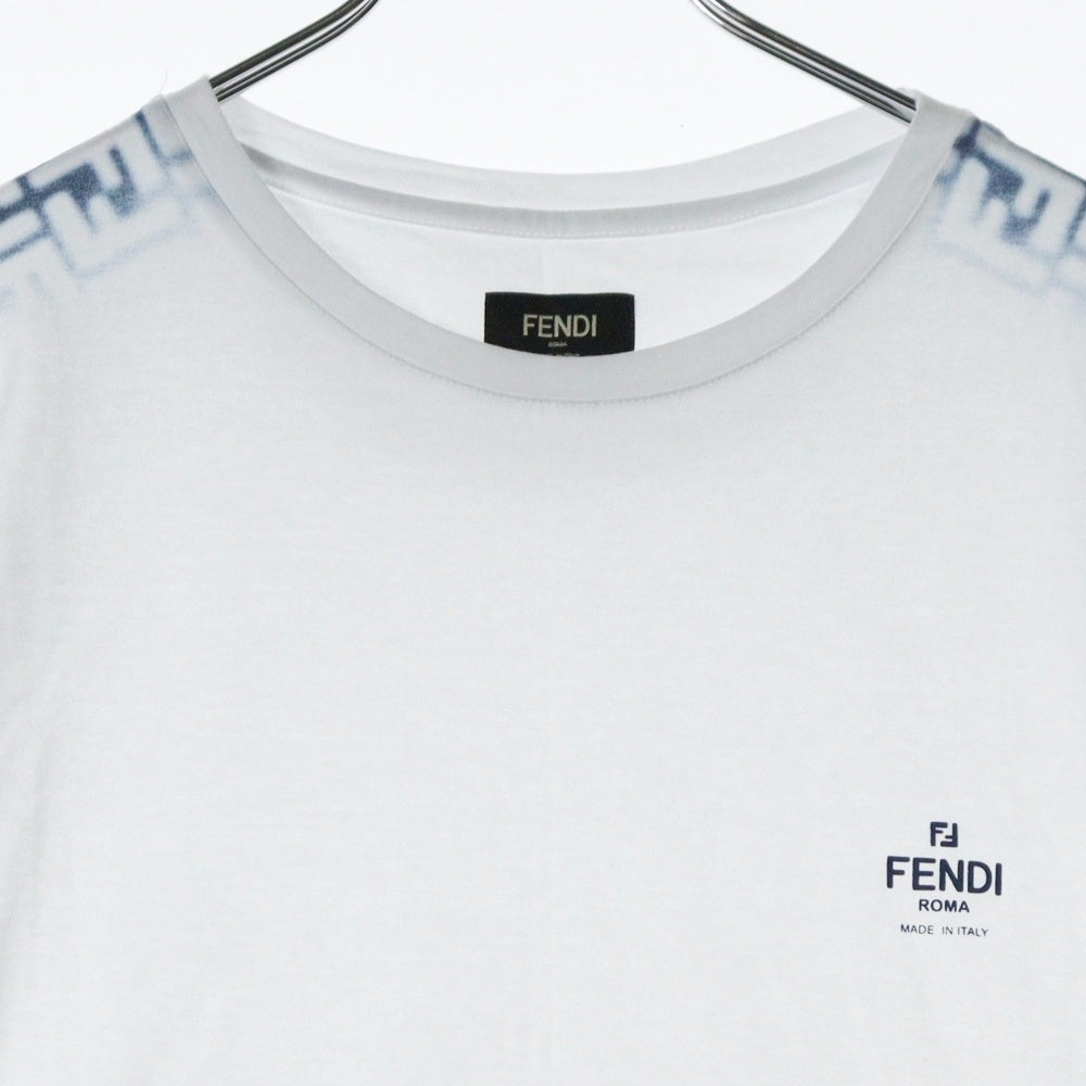 FENDI(フェンディ) ロゴプリント グラデーション ズッカ柄 クルーネック 半袖Tシャツ カットソー ホワイト FY0894 AN21