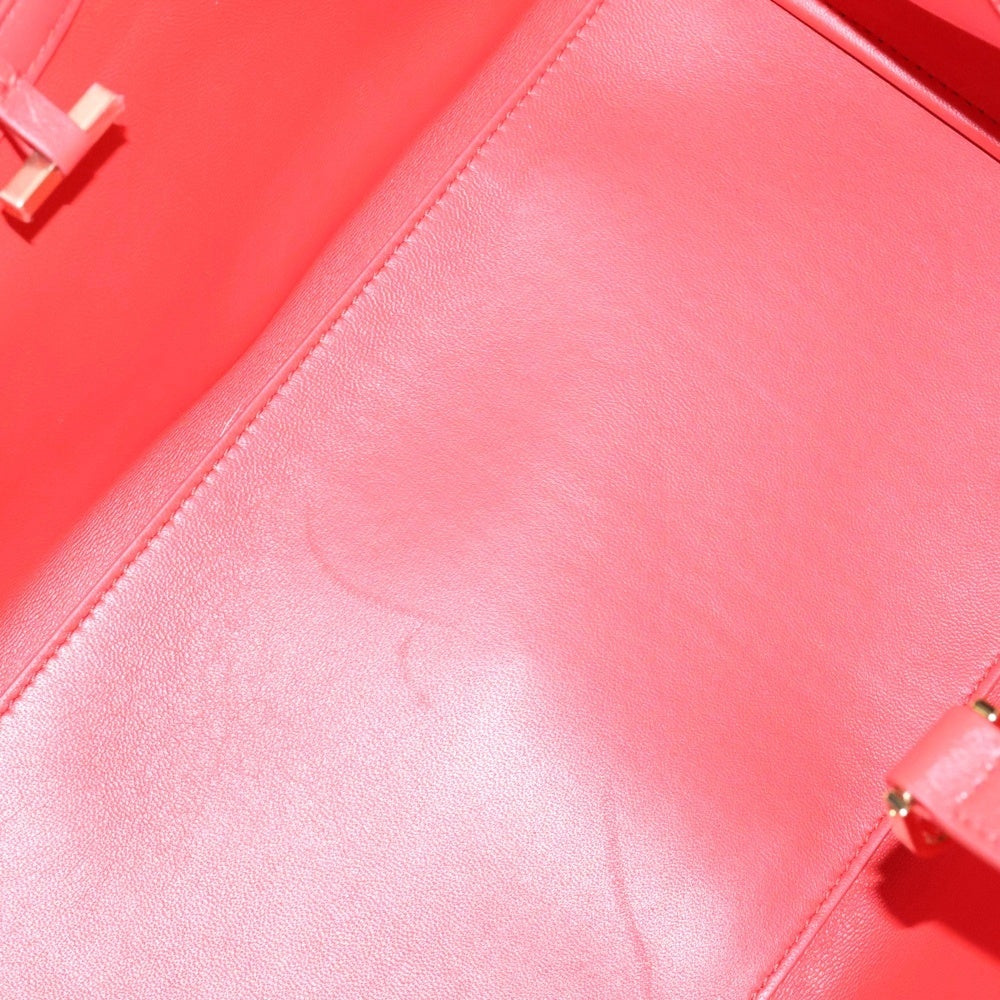 FERRAGAMO(フェラガモ) フェラガモ ハグ スモール 2wayハンドバッグ トートバッグ ショルダーバッグ ゴールド金具 レザー ブラック