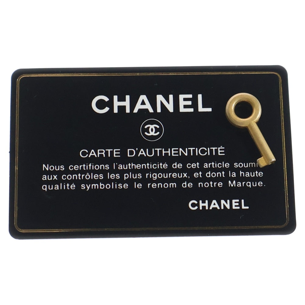 CHANEL(シャネル) ココマーク CCフィリグリー キャビアスキン チェーンショルダーバッグ ホワイト レディース