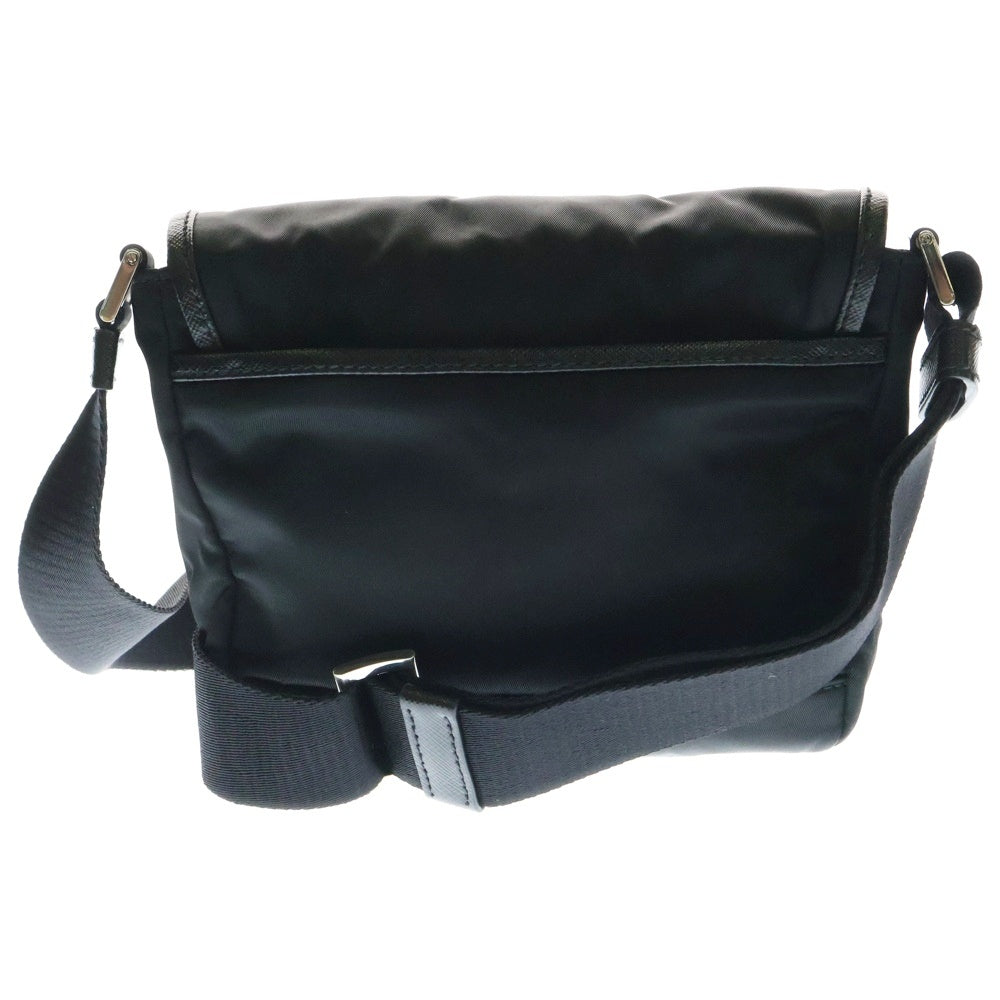 PRADA(プラダ) サフィアーノ ショルダーバッグ ミニバッグ ロゴ三角プレート ブラック シルバー金具 ナイロン×レザー 2VD070