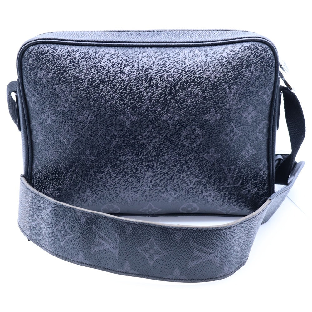 LOUIS VUITTON(ルイヴィトン) タイガラマ・アウトドアメッセンジャーPM ショルダーバッグ ブラック レザー×PVC シルバー金具 M30233