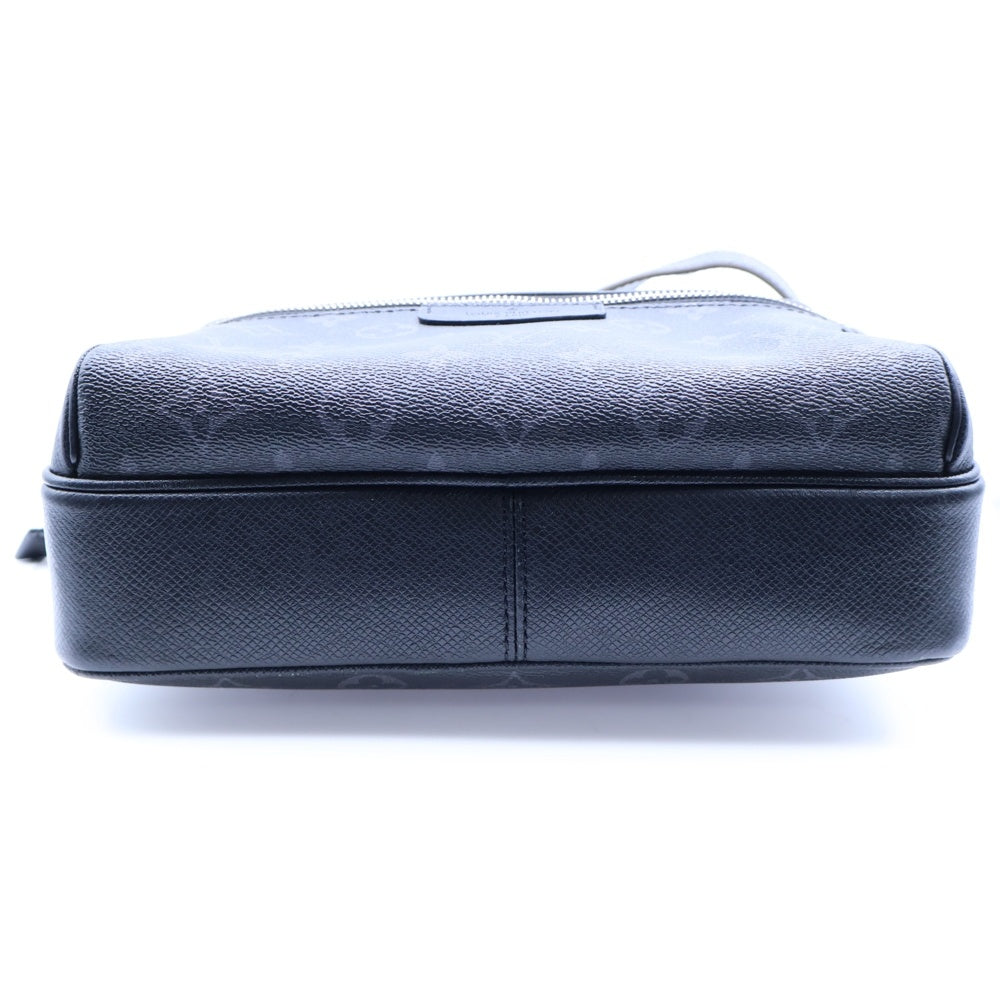 LOUIS VUITTON(ルイヴィトン) タイガラマ・アウトドアメッセンジャーPM ショルダーバッグ ブラック レザー×PVC シルバー金具 M30233