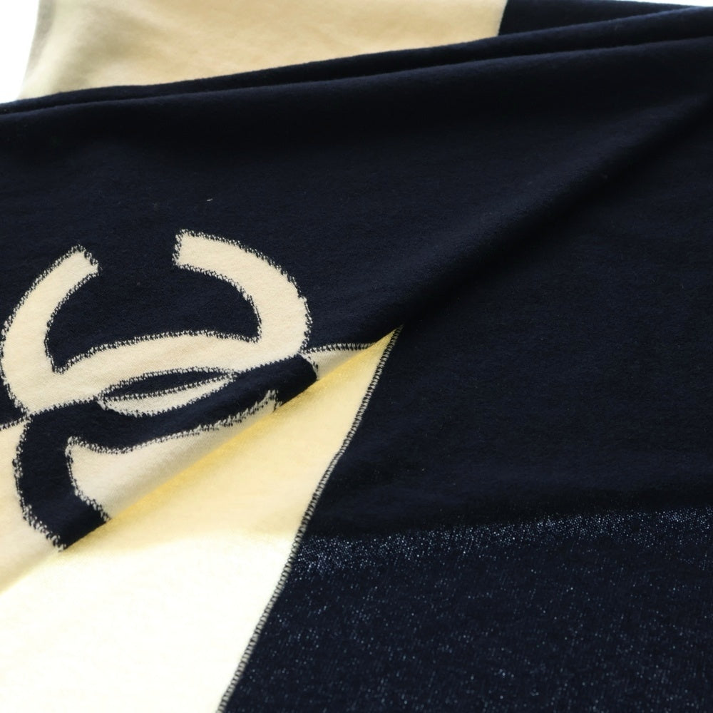 CHANEL(シャネル) ココマーク バイカラーカシミヤ マフラー ネイビー×ホワイト