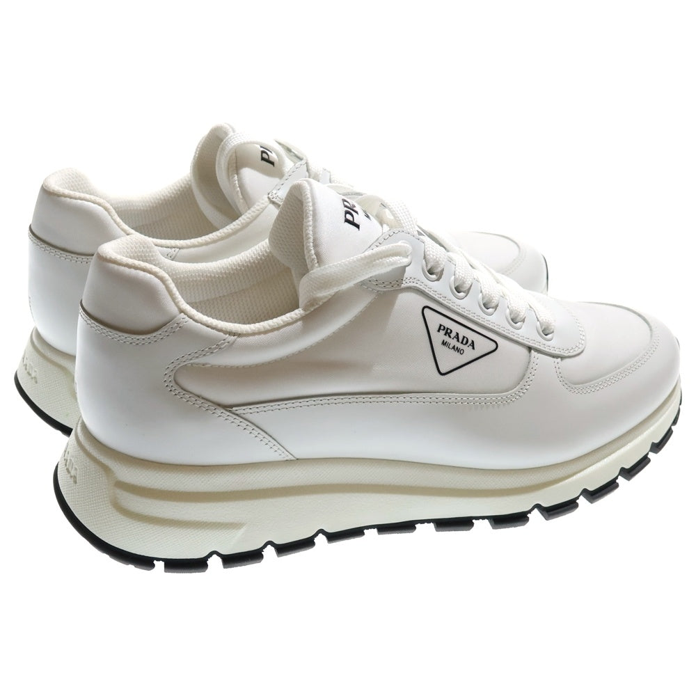 PRADA(プラダ) RE-NYLON リナイロン トライアングルロゴプリント レザー レースアップ ローカットシューズ スニーカー ホワイト 2EG406