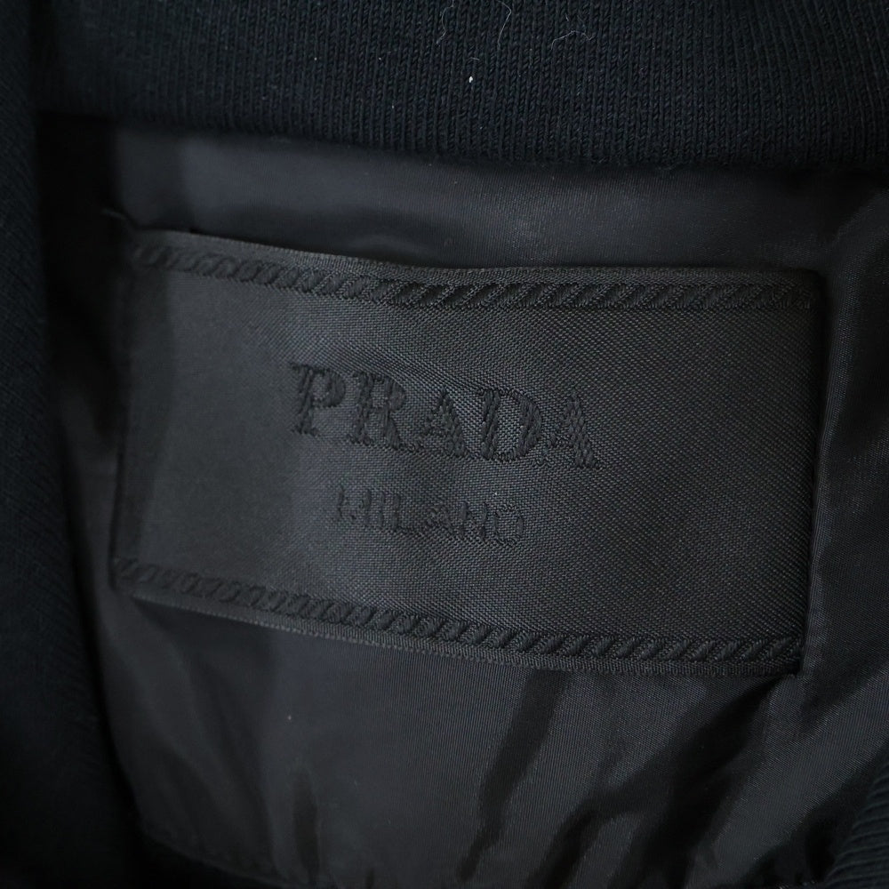 PRADA(プラダ) 25SS ナイロン切り替え トライアングルロゴ ラバープリント プルオーバースウェットパーカー フーディー ブラック UJL20A