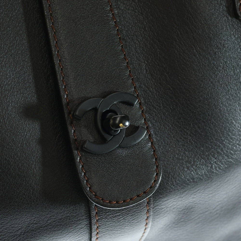 CHANEL(シャネル) エグゼクティブライン ハンドバッグ トートバッグ ブラウン レザー ブラック金具