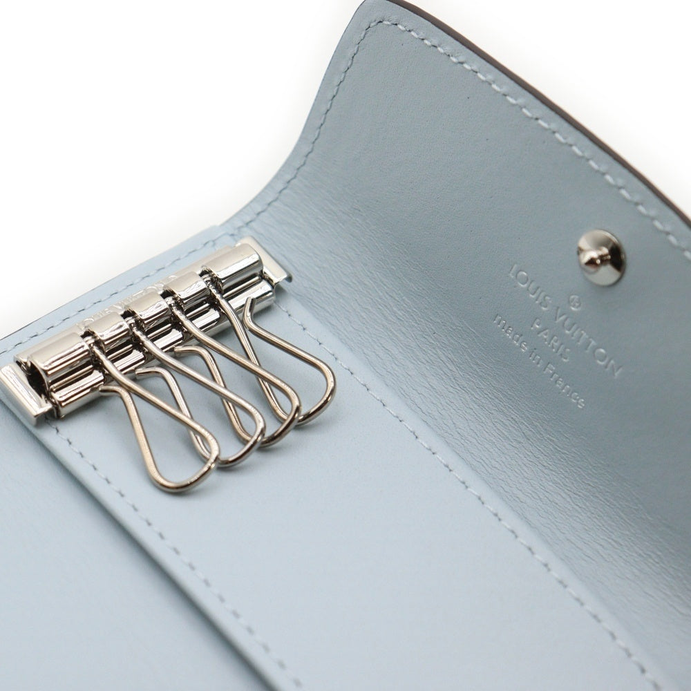 LOUIS VUITTON(ルイヴィトン) モノグラム マヒナ ミュルティクレ4 キーホルダー キーリング バッグチャーム ライトブルー ミネラルブルー レザー M83504 シルバー金具 レディース