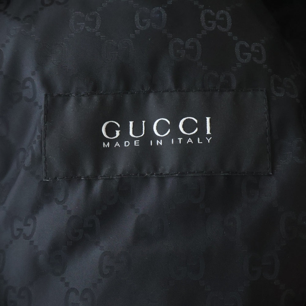 GUCCI(グッチ) ロゴレザーパッチ付フーデッドダウンジャケット ブラック 245744 Z9687
