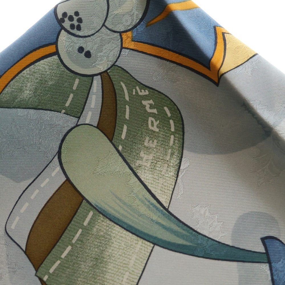 HERMES(エルメス) カレ90 去年の雪 シルクスカーフ ライトブルー レディース