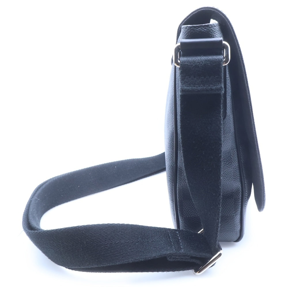 LOUIS VUITTON(ルイヴィトン) ダミエ グラフィット ディストリクト PM ショルダーバッグ メッセンジャーバッグ ブラック レザー×PVC N41260 シルバー金具 レディース