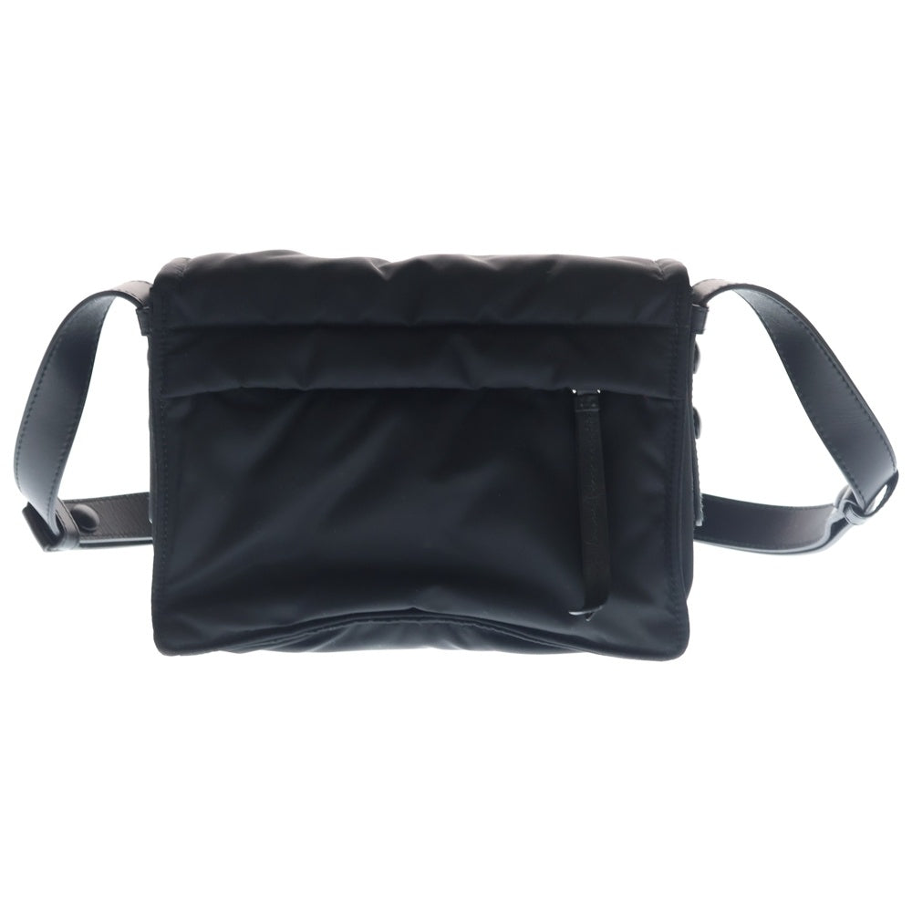 PRADA(プラダ) スモールパデッド Re-Nylon ショルダーバッグ ブラック レザー×ナイロン 1BD313 ブラック金具 レディース