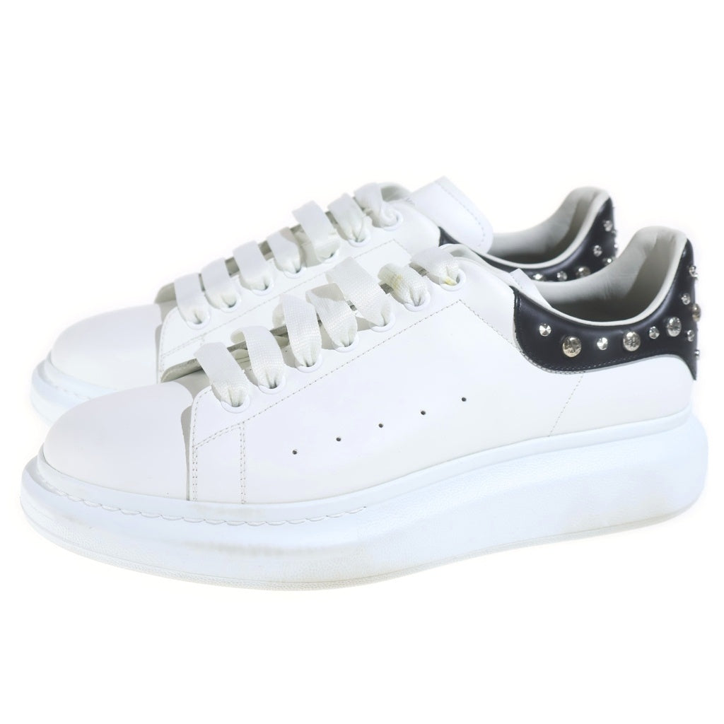 Alexander McQueen(アレキサンダーマックイーン) オーバーサイズ スタッズ プラットフォーム レザー ローカットシューズ スニーカー ホワイト/ブラック 485246