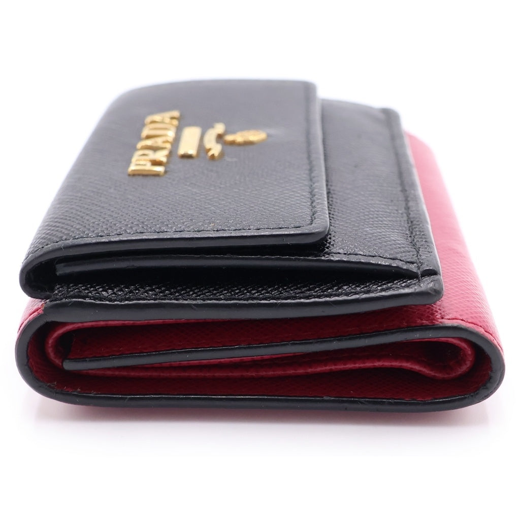 PRADA(プラダ) サフィアーノ 三つ折り財布 コンパクトウォレット コインケース ブラック×ピンク レザー 1MH021 ゴールド金具 レディース