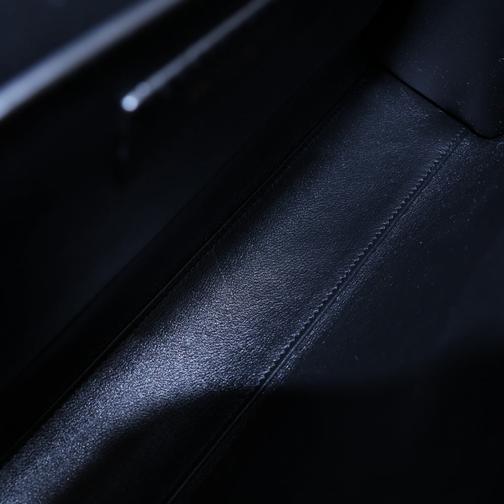 SAINT LAURENT PARIS(サンローランパリ) マンハッタン ショルダーバッグ ブラック レザー 579271 袋 レディース