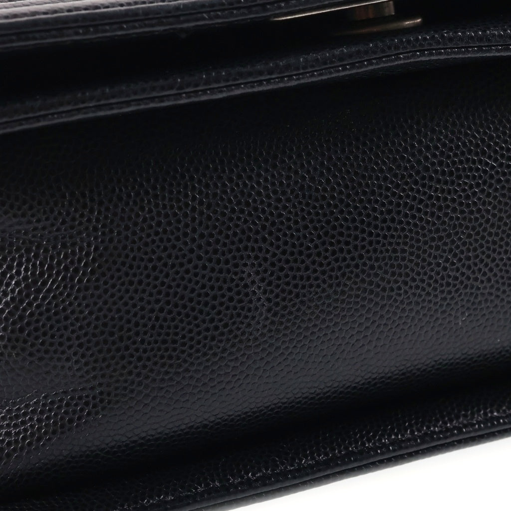 CHANEL(シャネル) ボーイシャネル20 スモール ショルダーバッグ チェーンバッグ ブラック キャビアスキン A67085 シルバー金具 レディース