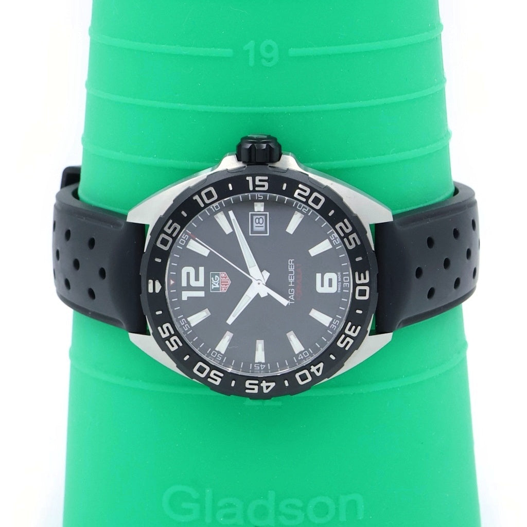 TAG HEUER(タグホイヤー) フォーミュラ1 デイト 黒文字盤 SS/QZ ステンレス クォーツ 電池式 腕時計 WAZ1110
