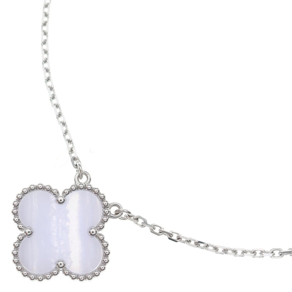 Van Cleef & Arpels(ヴァンクリーフアンドアーペル) ヴィンテージアルハンブラ カルセドニー ネックレス ペンダント チェーン ライトブルー×ホワイトゴールド Au750WG VCARD34900 レディース