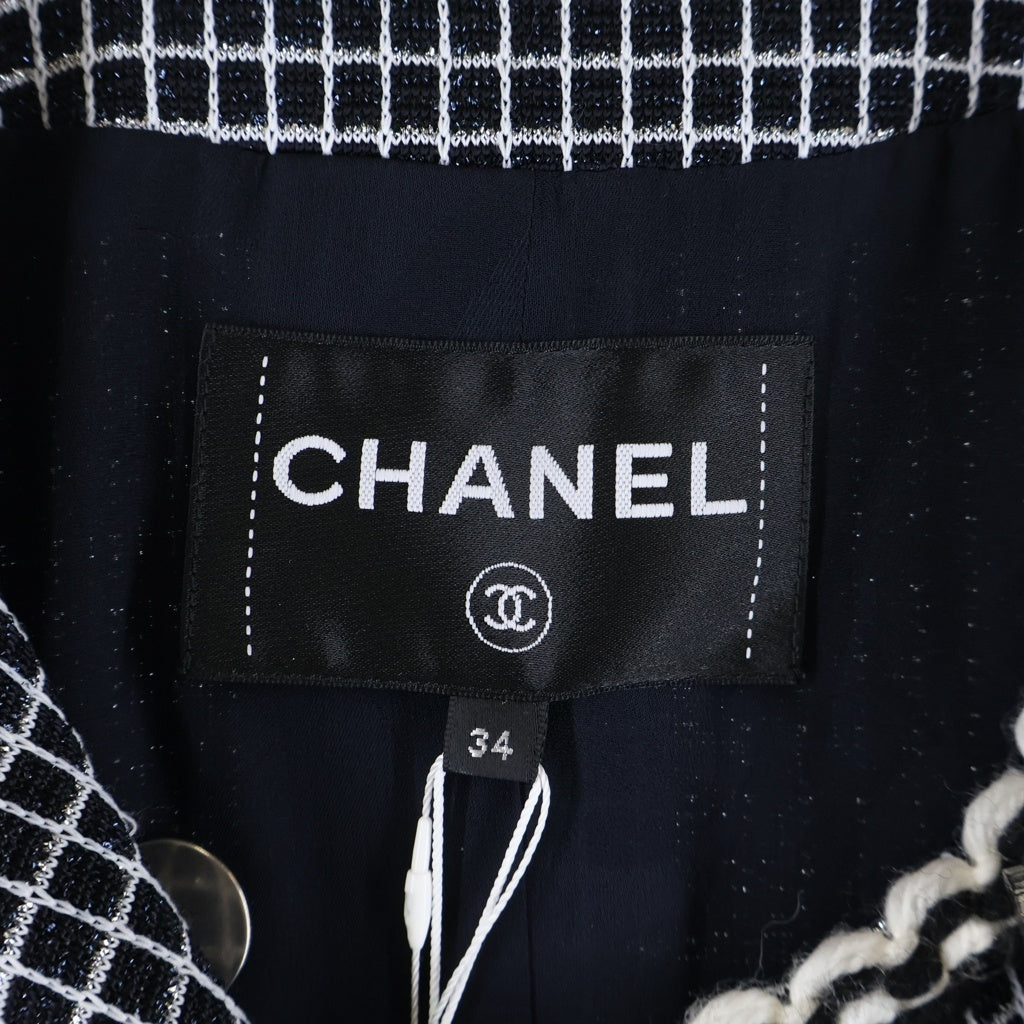 CHANEL(シャネル) ココマークボタン ラメツイード チェック総柄 ノーカラー ダブルブレスト ジャケット ブラック P78818V70743 レディース