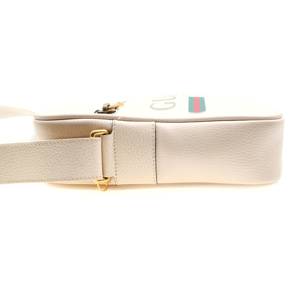 GUCCI(グッチ) グッチロゴプリント メッセンジャーバッグ ショルダーバッグ ホワイト ゴールド金具 レザー 523591