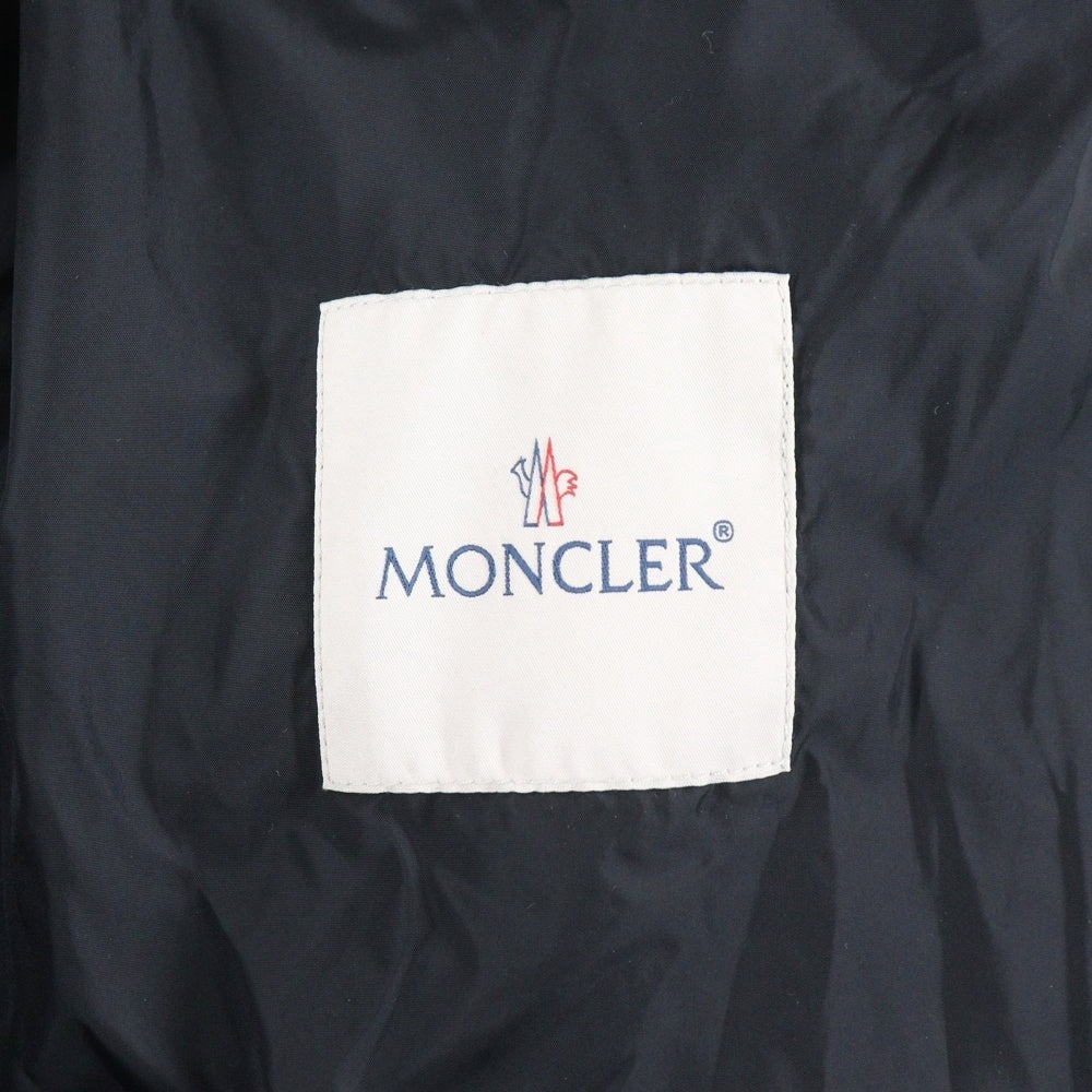 MONCLER(モンクレール) MASSEREAU GIUBBOTTO ナイロンジップアップジャケット フーデッドジャケット ブラック F10911A73800