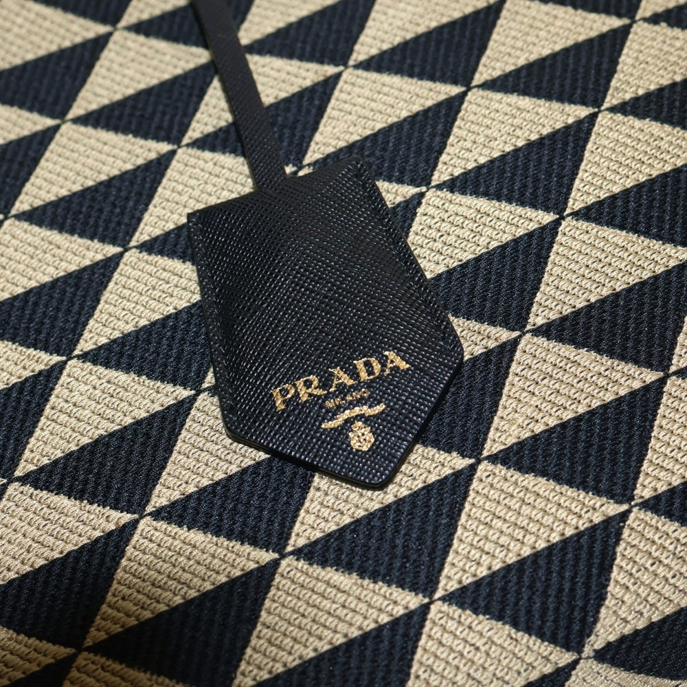 PRADA(プラダ) シンボル エンプロイダリー スモール 2wayハンドバッグ ブラック サフィアーノ×ファブリック 1BA354