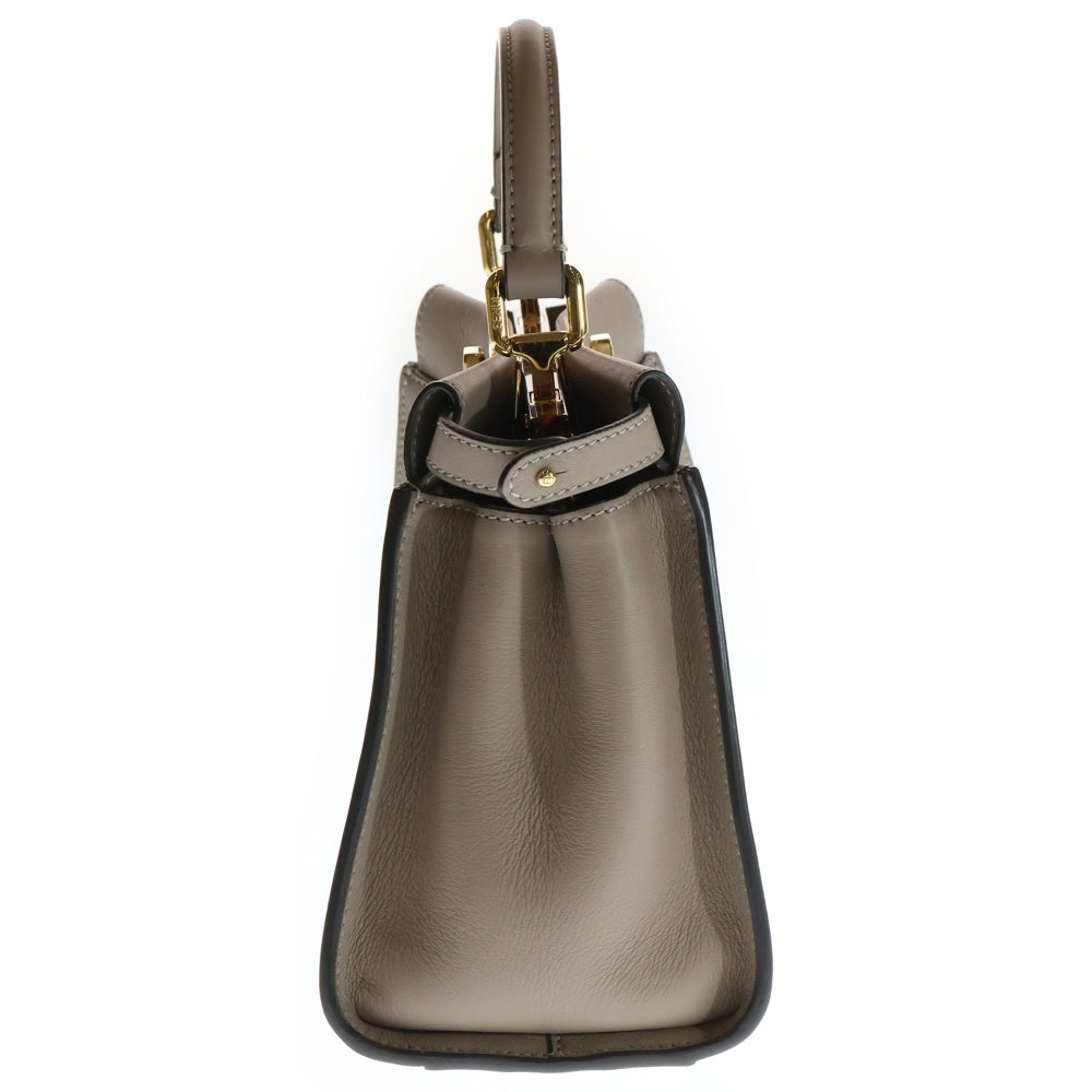FENDI(フェンディ) ピーカブー ミニ ハンドバッグ ベージュ カーフレザー 8BN244AF2JF0E65 ゴールド金具