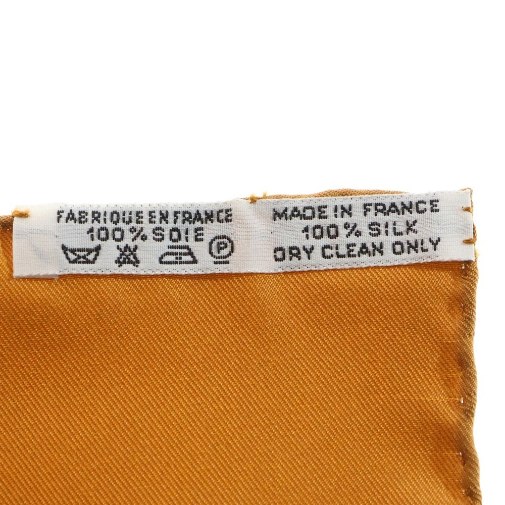 HERMES(エルメス) カレ 90 Au son du Tam-tam シルクスカーフ ブラウン レディース