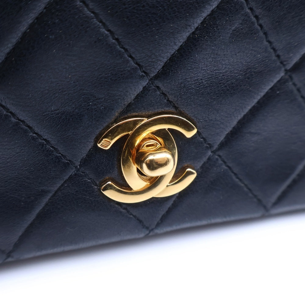 CHANEL(シャネル) ミニマトラッセ フルフラップ チェーンショルダーバッグ ブラック ラムスキン ゴールド金具 レディース
