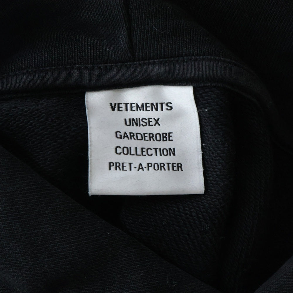 VETEMENTS(ヴェトモン) WORLD TOUR HOODIE ワールドツアー フロントロゴ プルオーバースウェットパーカー フーディ ブラック