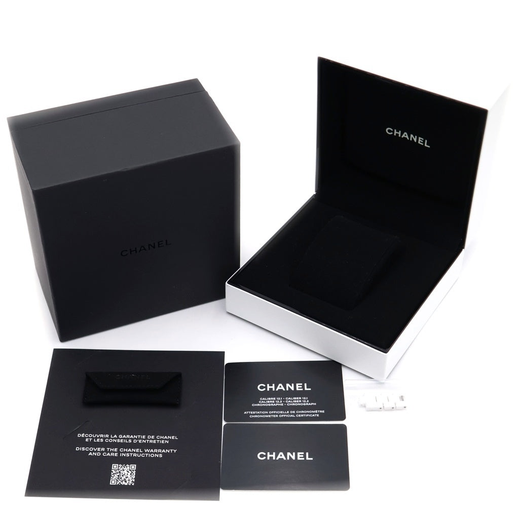 CHANEL(シャネル) J12 白文字盤 セラミック 自動巻き 腕時計 ホワイト H5699 レディース