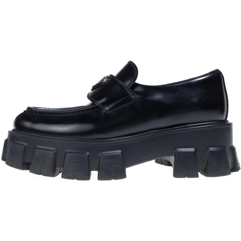 PRADA(プラダ) モノリス トライアングルロゴプレート レザー 厚底シューズ ローファー ブラック レディース 1D649M
