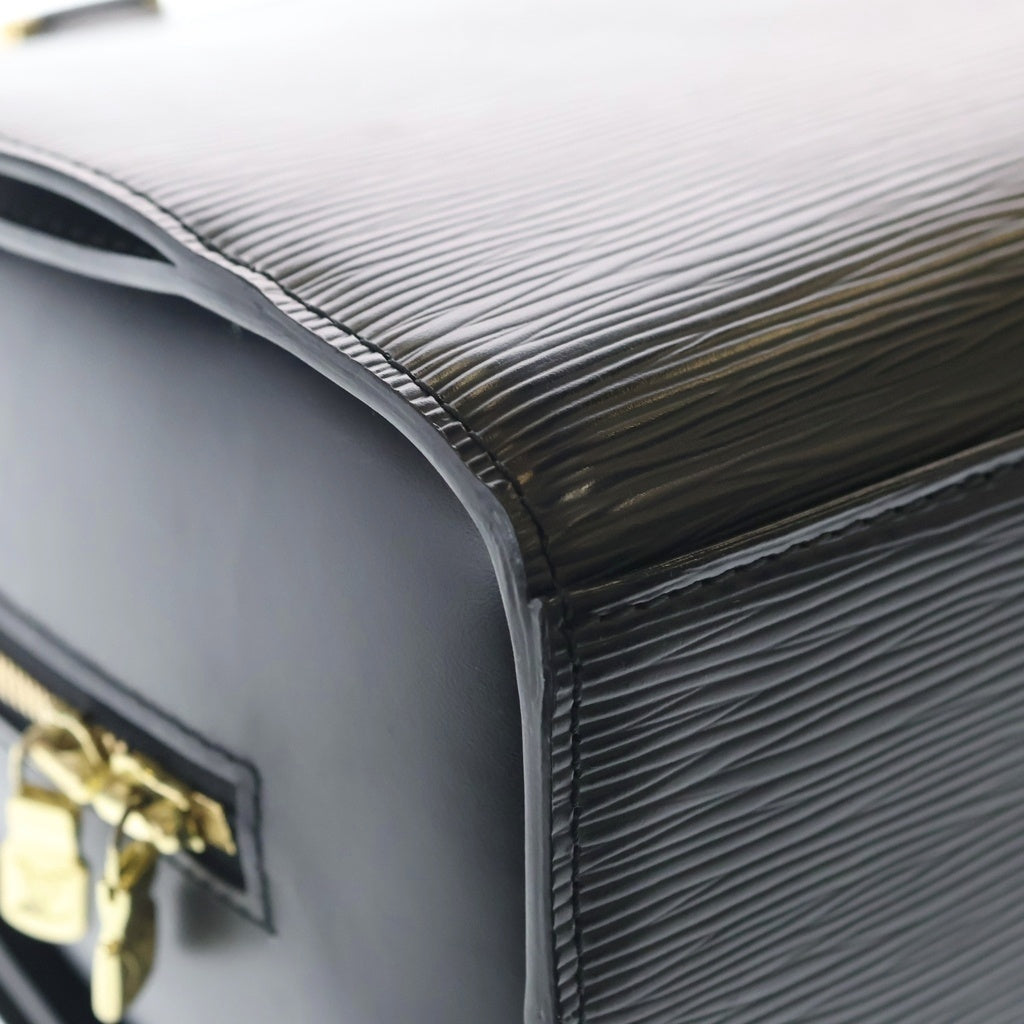 LOUIS VUITTON(ルイヴィトン) エピ ポンヌフ ハンドバッグ ブラック レザー M52052 ゴールド金具 レディース