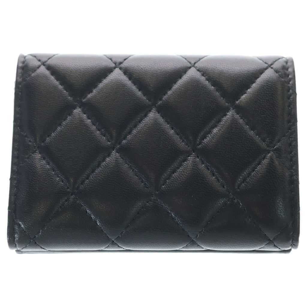 CHANEL(シャネル) マトラッセ 三つ折り財布 コンパクトウォレット コインケース ソーブラック ラムスキン AP0230 ブラック金具