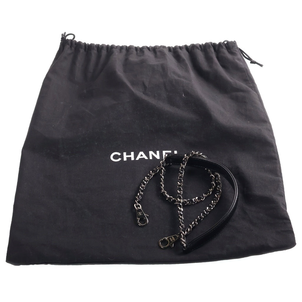 CHANEL(シャネル) シェブロン ココハンドル24 2WAYハンドバッグ ショルダーバッグ ミニバッグ ブラック シャイニーカーフスキン A92990 シリアルプレート ガンメタ金具 レディース
