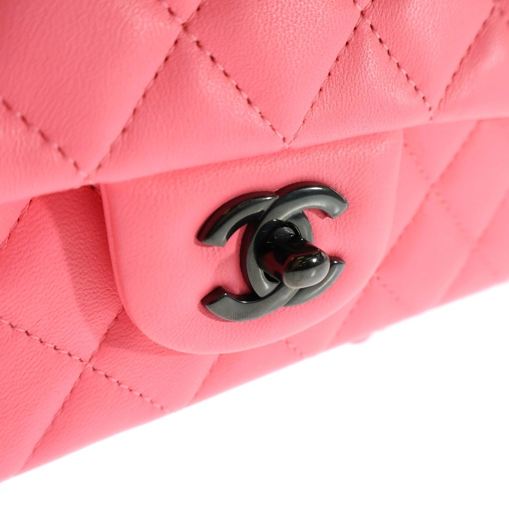 CHANEL(シャネル) マトラッセ20 シングルフラップ シングルチェーン ショルダーバッグ ピンク ブラック金具 ラムスキン ランダムプレートタイプ A69900