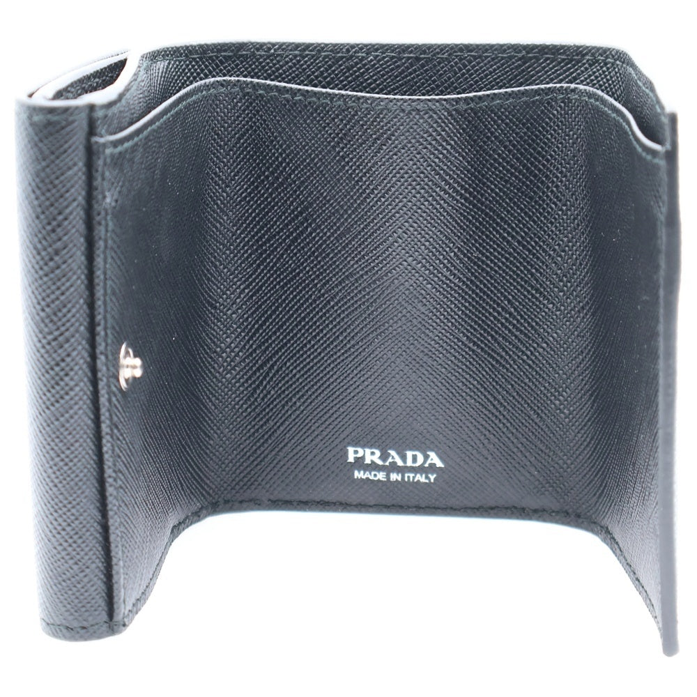 PRADA(プラダ) 三角ロゴプレート 三つ折り財布 コンパクトウォレット コインケース ブラック レザー 2MH042