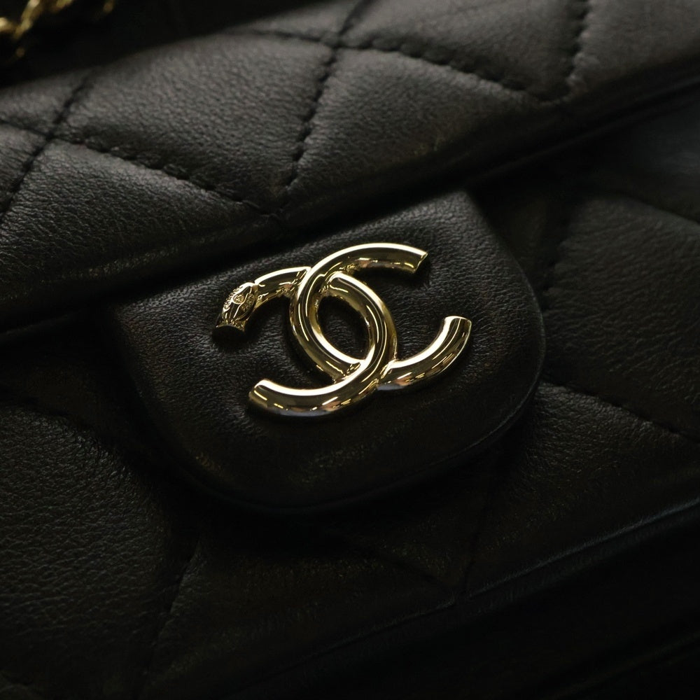 CHANEL(シャネル) スモールバックパック リュックサック ミニバッグ ブラック レザー シルバー金具 プレート AS2908