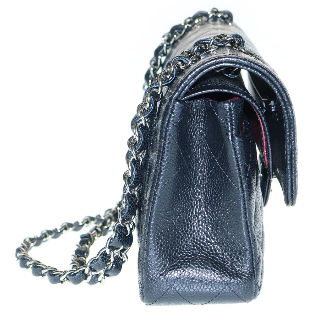 CHANEL(シャネル) マトラッセ23 ダブルフラップ ダブルチェーン ショルダーバッグ ブラック キャビアスキン シルバー金具 30番台