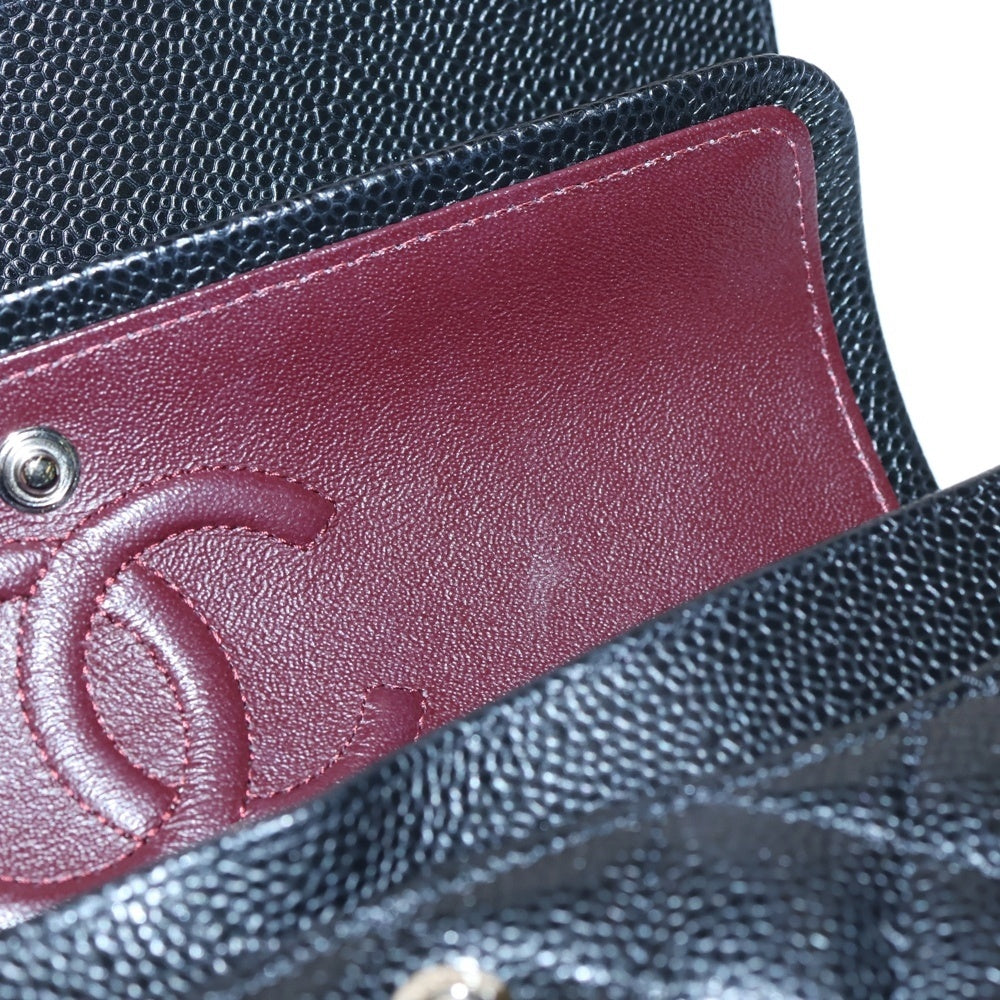 CHANEL(シャネル) マトラッセ23 ダブルフラップ ダブルチェーン ショルダーバッグ ブラック キャビアスキン シルバー金具 30番台