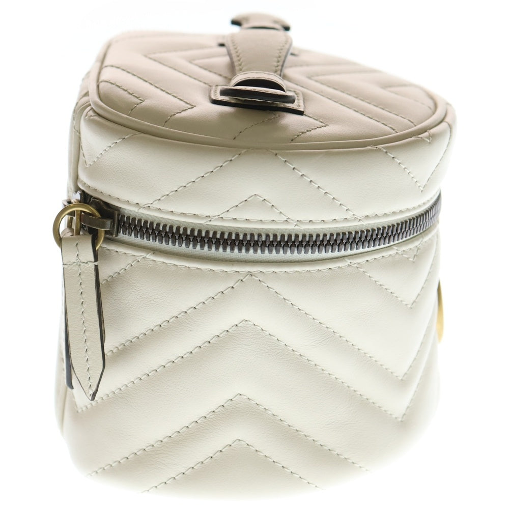 GUCCI(グッチ) GGマーモント ロゴプレート レザー バニティ ハンドバッグ ゴールド金具 ホワイト 624615 レディース