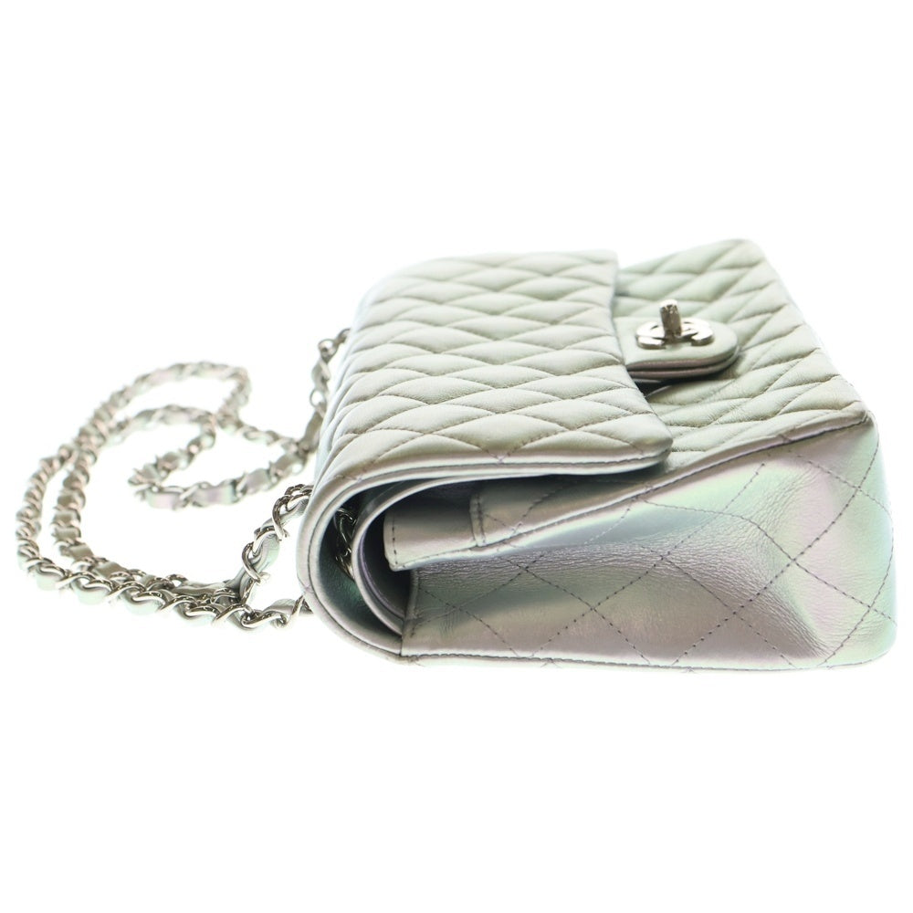 CHANEL(シャネル) マトラッセ25 ダブルフラップ ダブルチェーン ショルダーバッグ メタリックシルバー ラムスキン シルバー金具 レディース