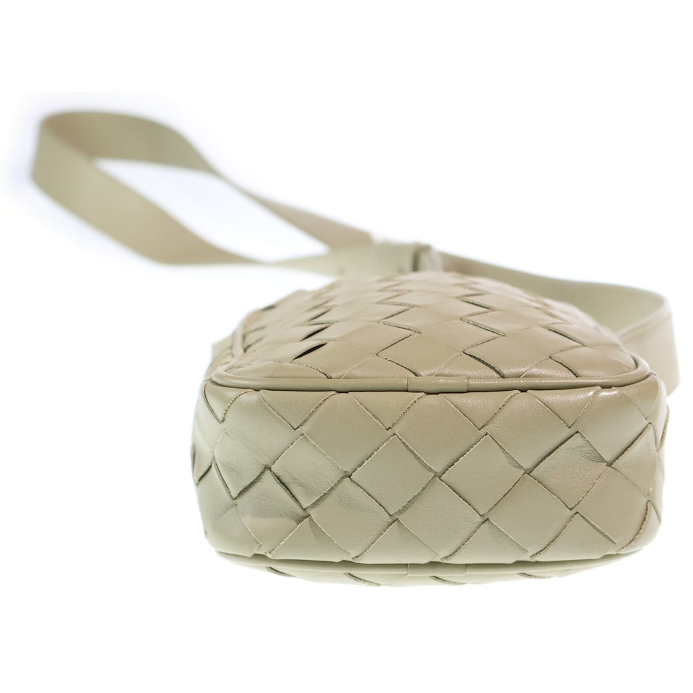 BOTTEGA VENETA(ボッテガヴェネタ) イントレチャート ショルダーバッグ フォンショルダーバッグ ミニバッグ ライトグリーン レザー シルバー金具 レディース