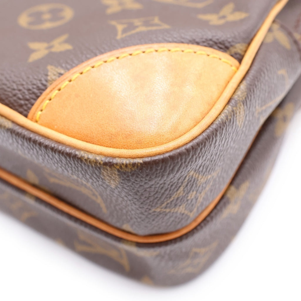 LOUIS VUITTON(ルイヴィトン) モノグラム アマゾン PVC レザー ショルダーバッグ ブラウン M45236 レディース
