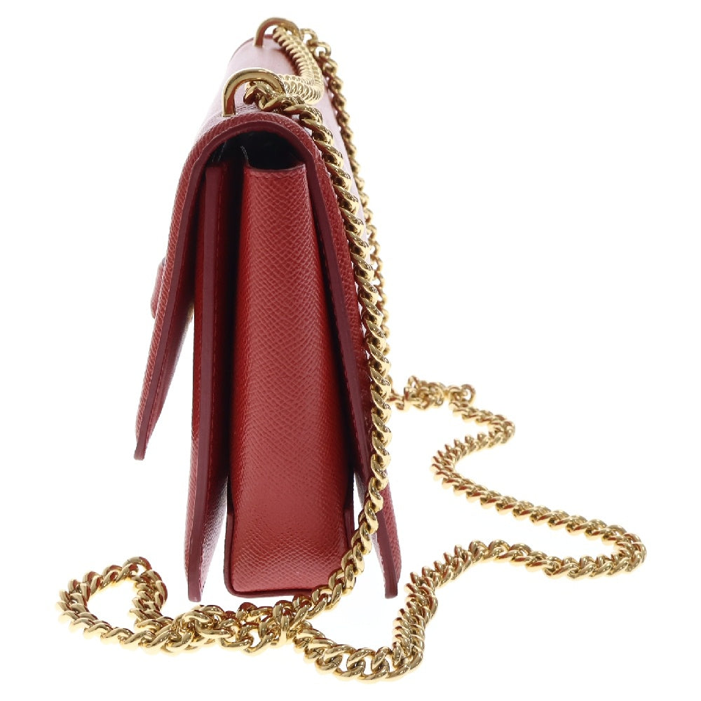 Salvatore Ferragamo(サルヴァトーレ フェラガモ) ヴァラ チェーンショルダーバッグ レッド レザー ゴールド金具 斜め掛けバッグ