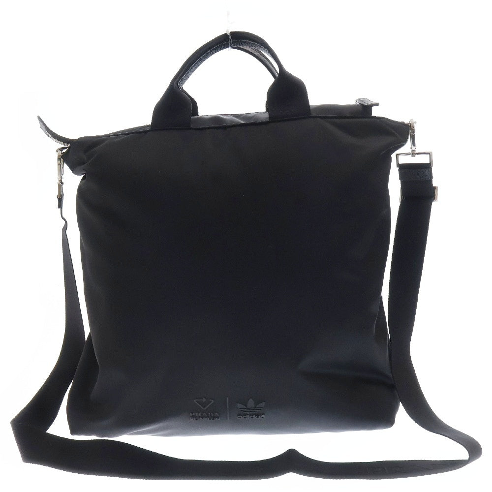 PRADA(プラダ) 22SS × adidas RE-NYLON ロゴプレート 2wayバッグ ブラック ナイロン ショルダーバッグ ハンドバッグ 2VG090