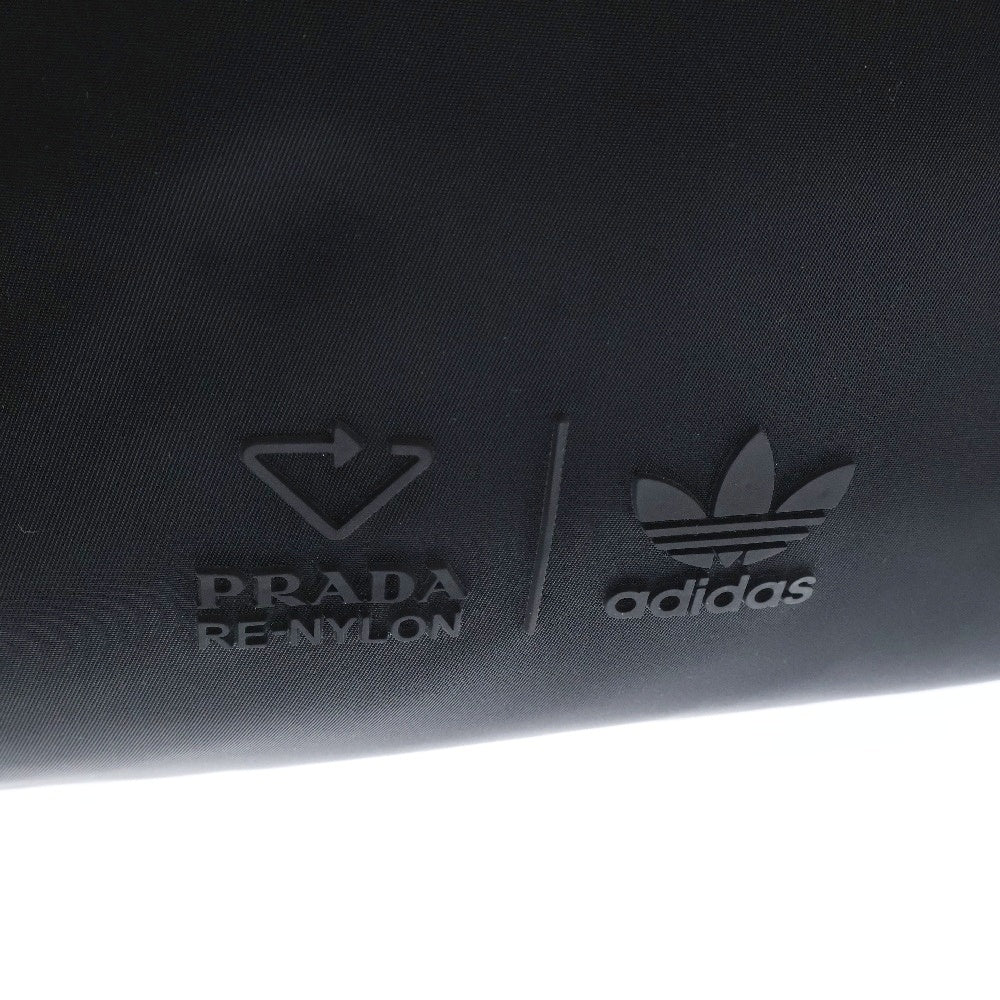 PRADA(プラダ) 22SS × adidas RE-NYLON ロゴプレート 2wayバッグ ブラック ナイロン ショルダーバッグ ハンドバッグ 2VG090