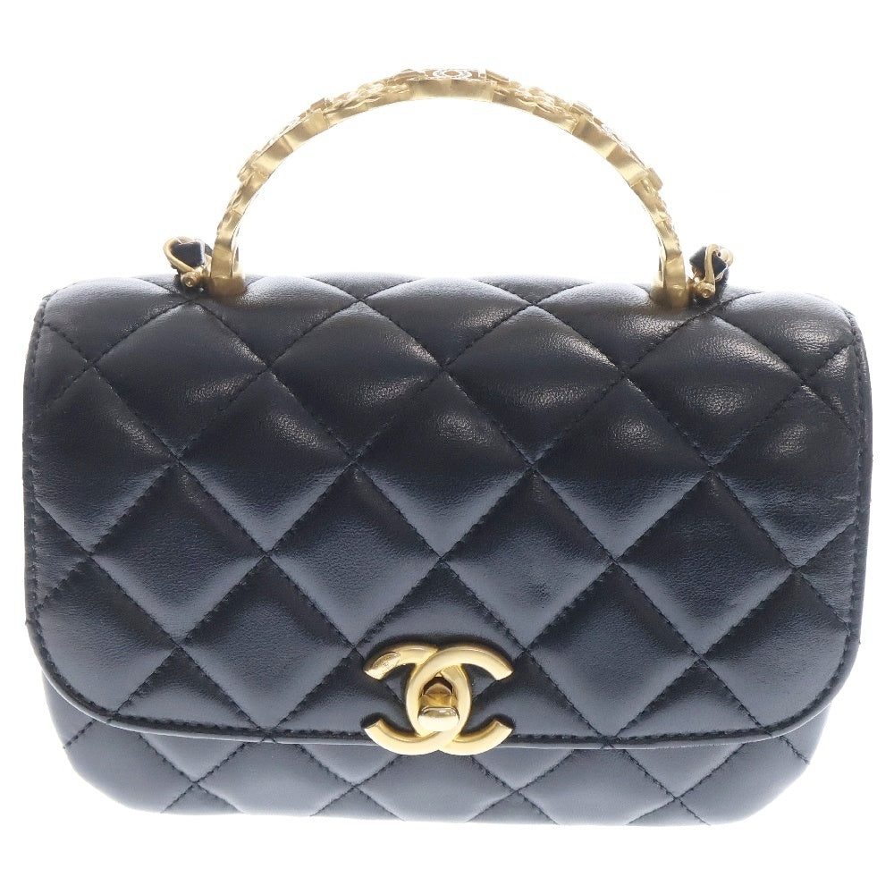 CHANEL(シャネル) マトラッセ トップハンドルXXS 24SS チェーン ショルダーバッグ ブラック ラムスキン ゴールド金具